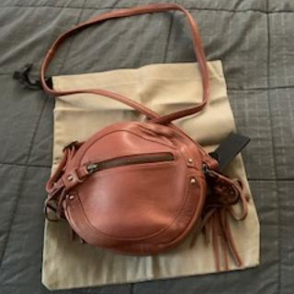 Day & Mood Koko Round Crossbody Leather Bag - Picture 6 of 9